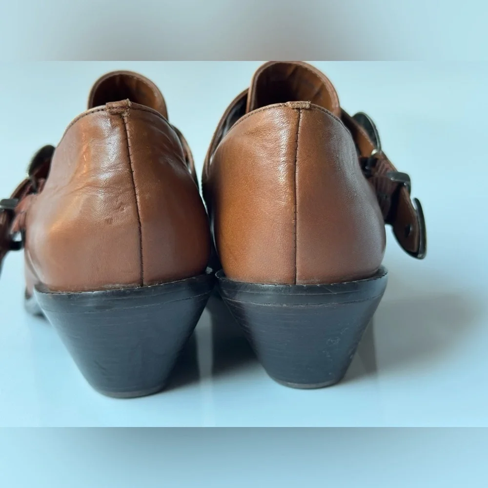 Dingo Western Leather Buckle Heeled Shoes – Brown, Size 9M (Made in Brazil)